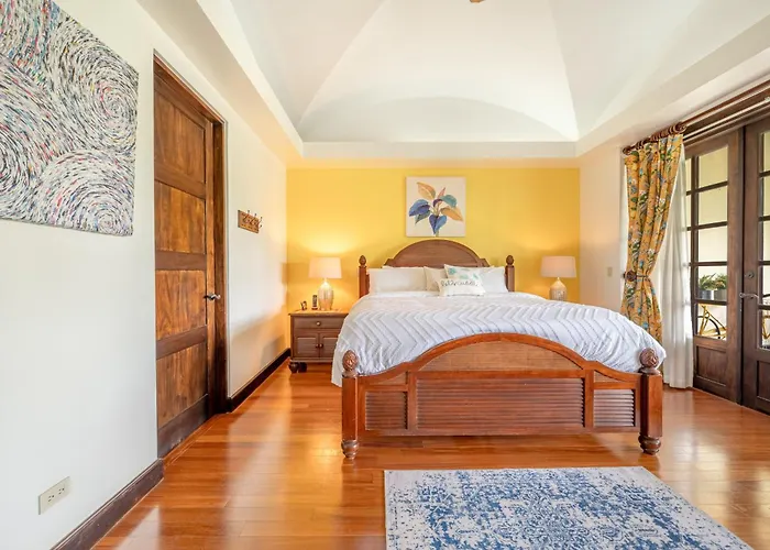 Villa Dream House In Prestigious Hacienda Pinilla