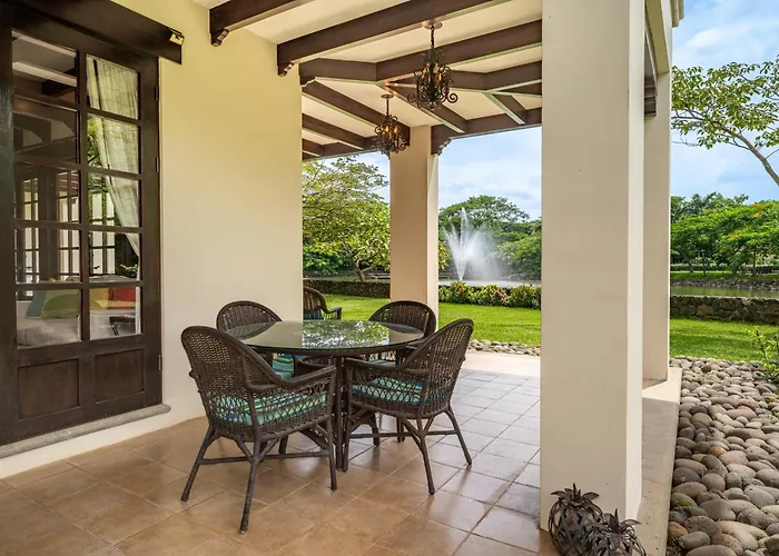Villa Dream House In Prestigious Hacienda Pinilla