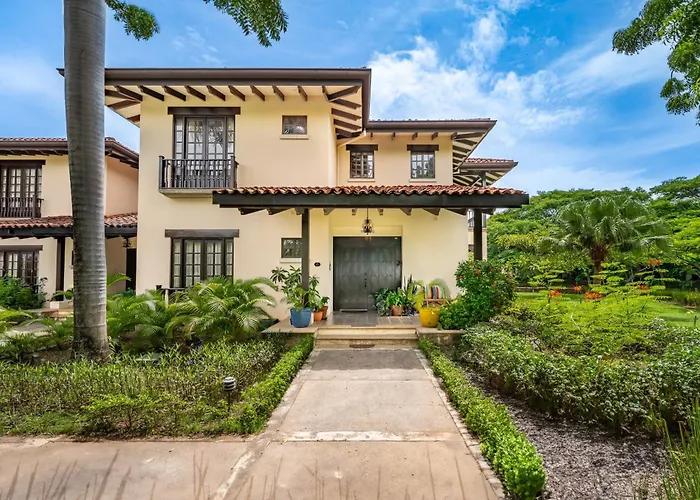 Villa Dream House In Prestigious Hacienda Pinilla *