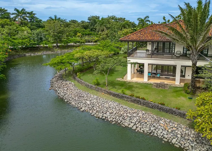 Villa Dream House In Prestigious Hacienda Pinilla Tamarindo
